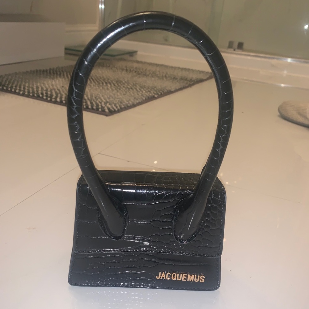 Super cute jacquemus look alike heels!!!